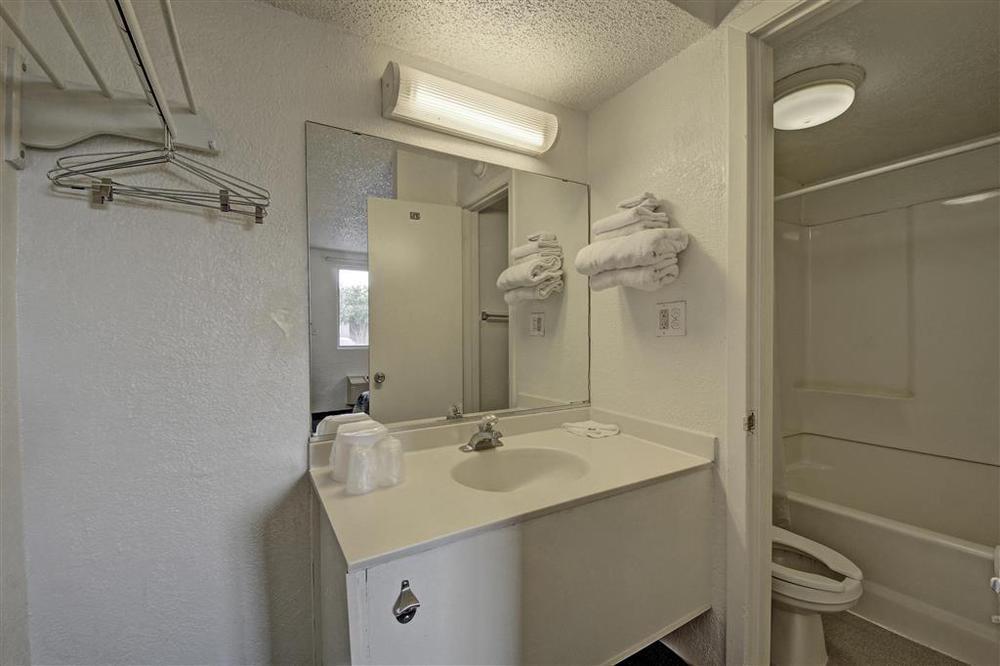 Red Roof Inn San Antonio Northeast - Rittiman Rd Ruang foto
