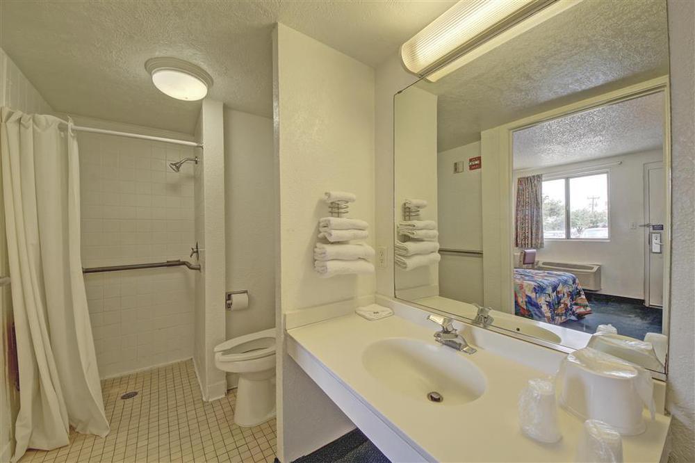 Red Roof Inn San Antonio Northeast - Rittiman Rd Ruang foto